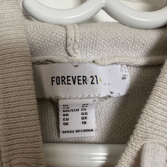 Cropped sweater - Picture 2 of 2